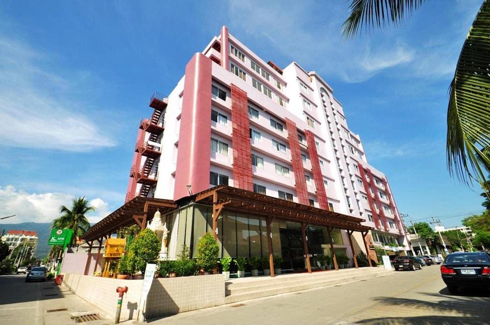 Mayflower Grande Hotel Chiang Mai Buitenkant foto