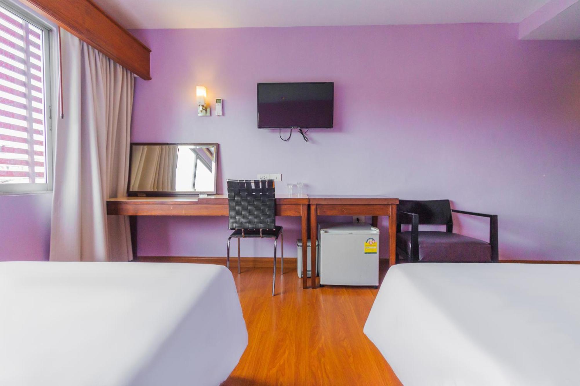 Mayflower Grande Hotel Chiang Mai Buitenkant foto